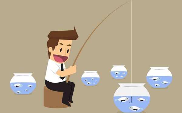 刺激用户消费，需要添加有营养的内容辅助营销来实现(图1)